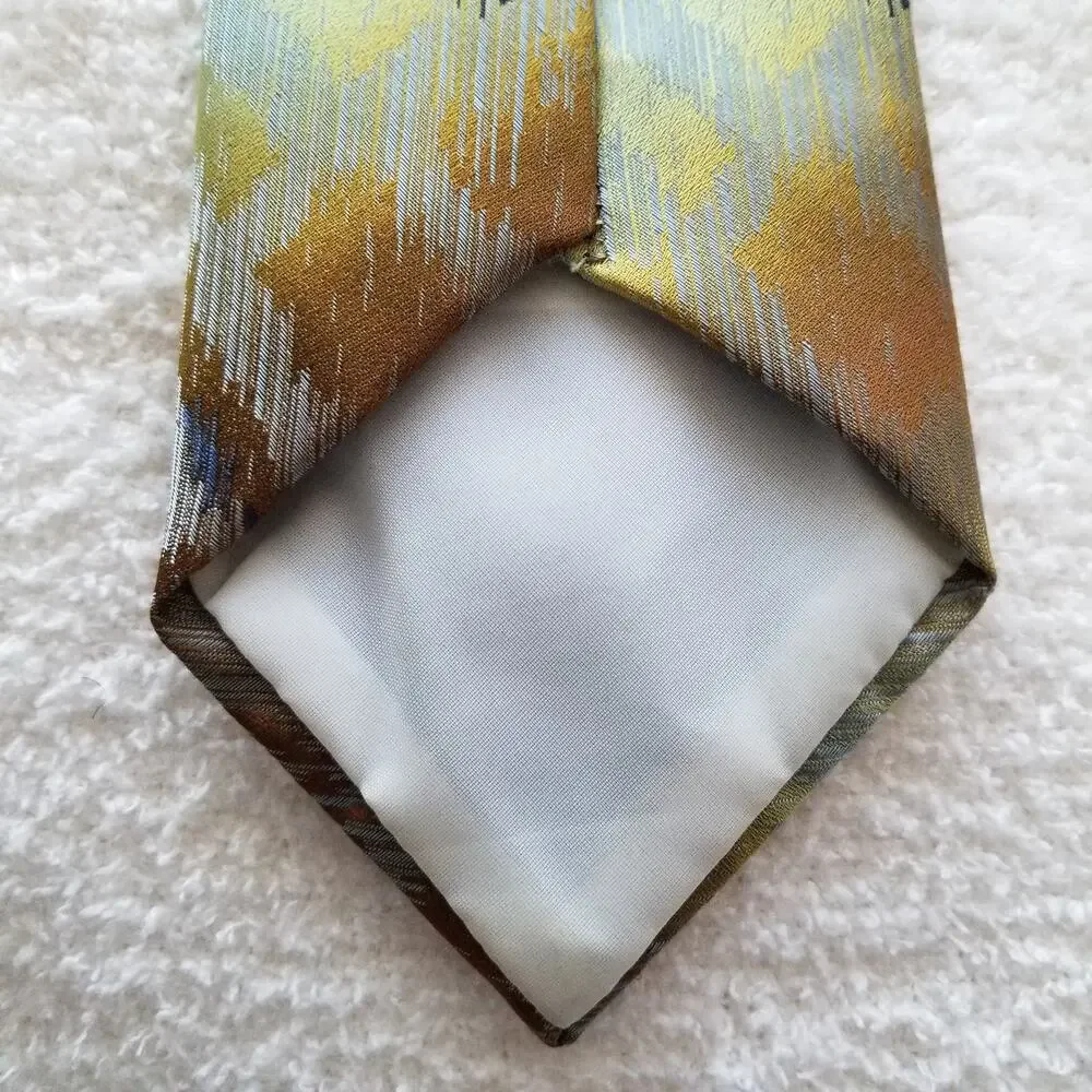 Vintage 1950s Mens Tie Wembley Green Abstract Light Olive Necktie 54